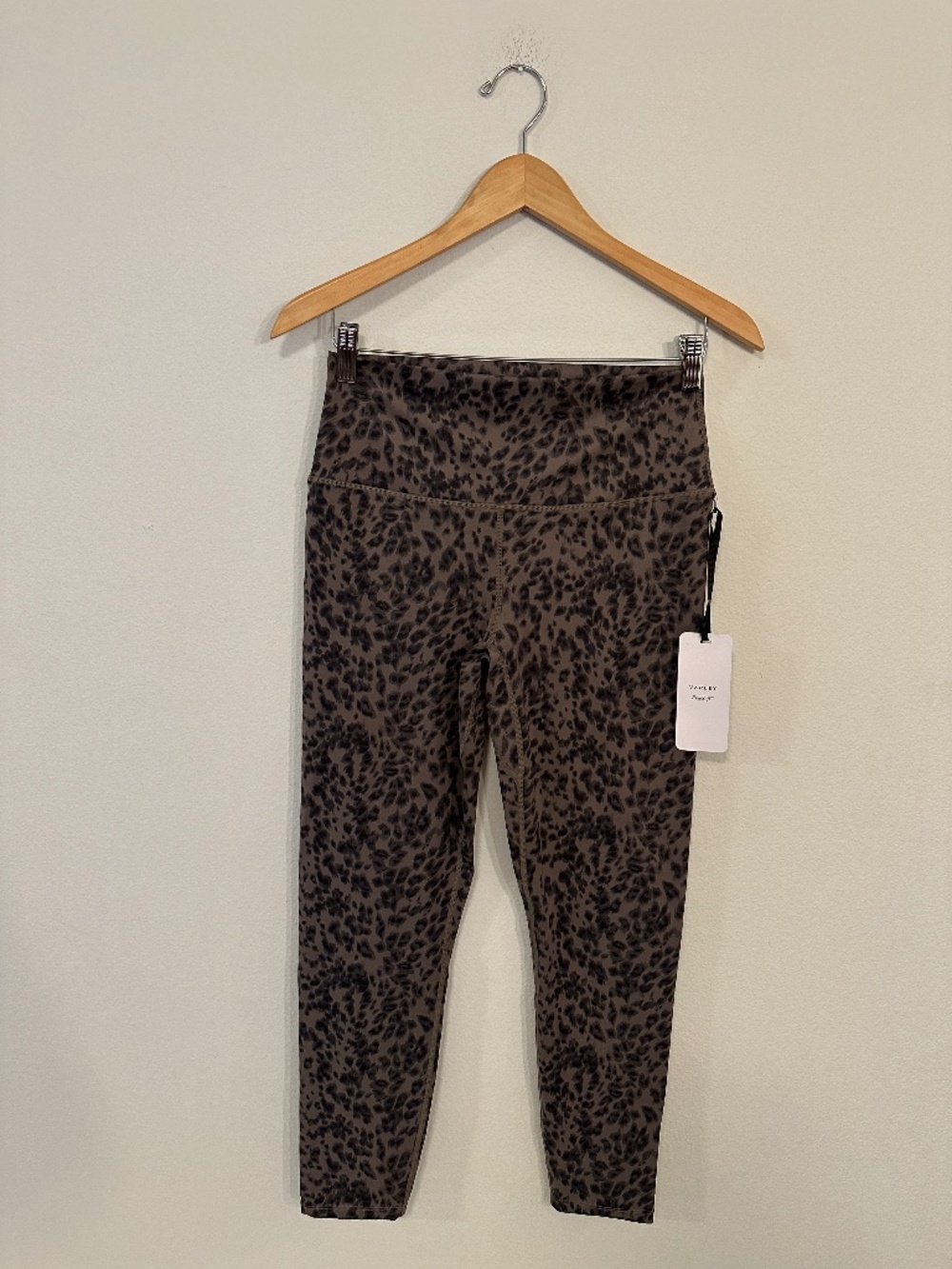 Varley FreeSoft High Rise 25" Brown Contrast Cheetah Leggings L NWT